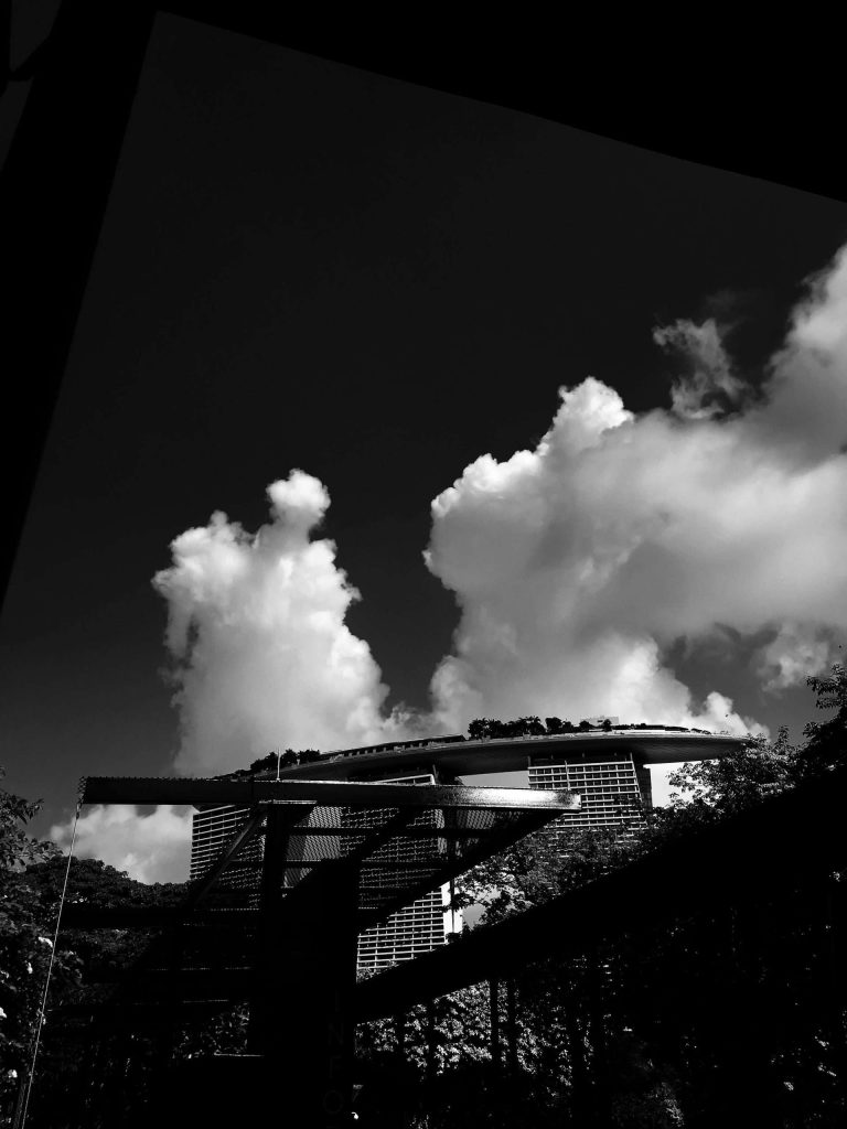 Comprehensive Guide to Fund Compliance in Singapore: Regulations, Benefits, and Challenges